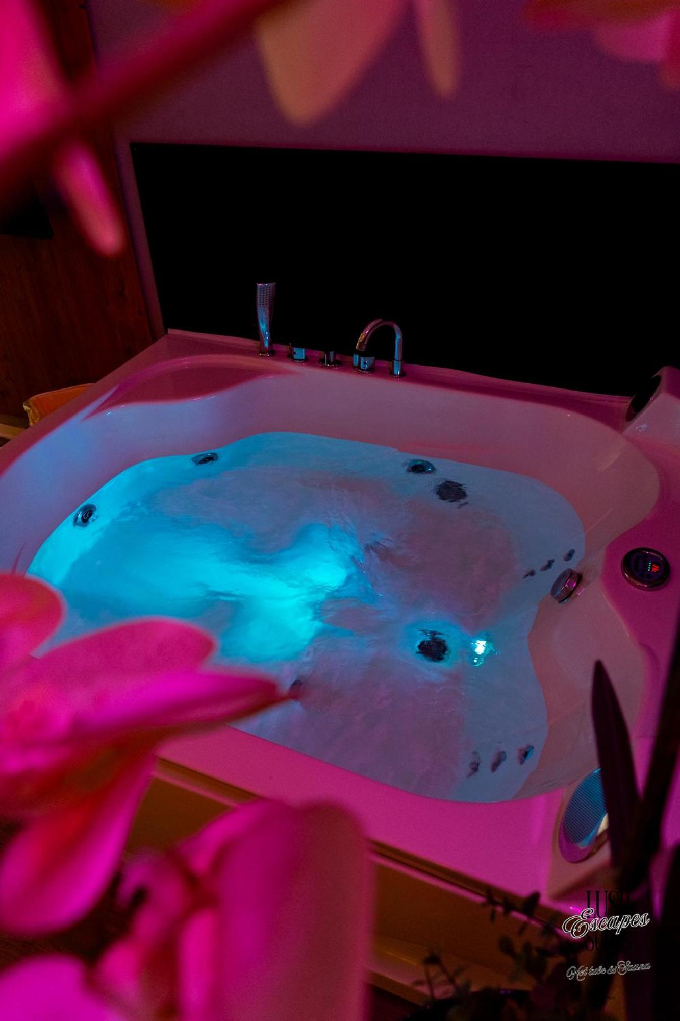 Lush Escape - Hottube And Sauna