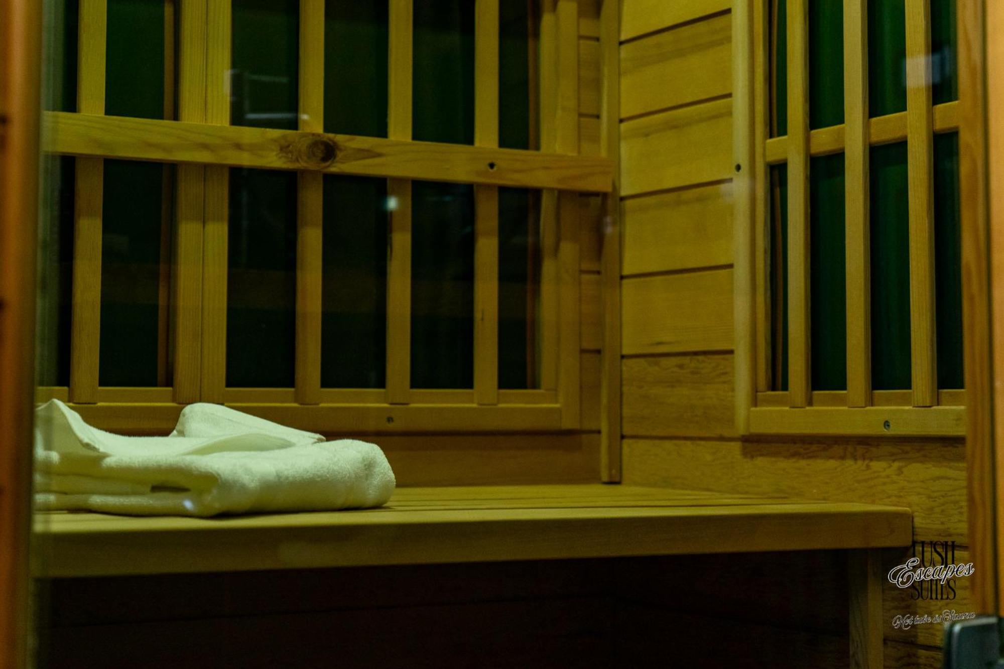 Lush Escape - Hottube And Sauna Bari